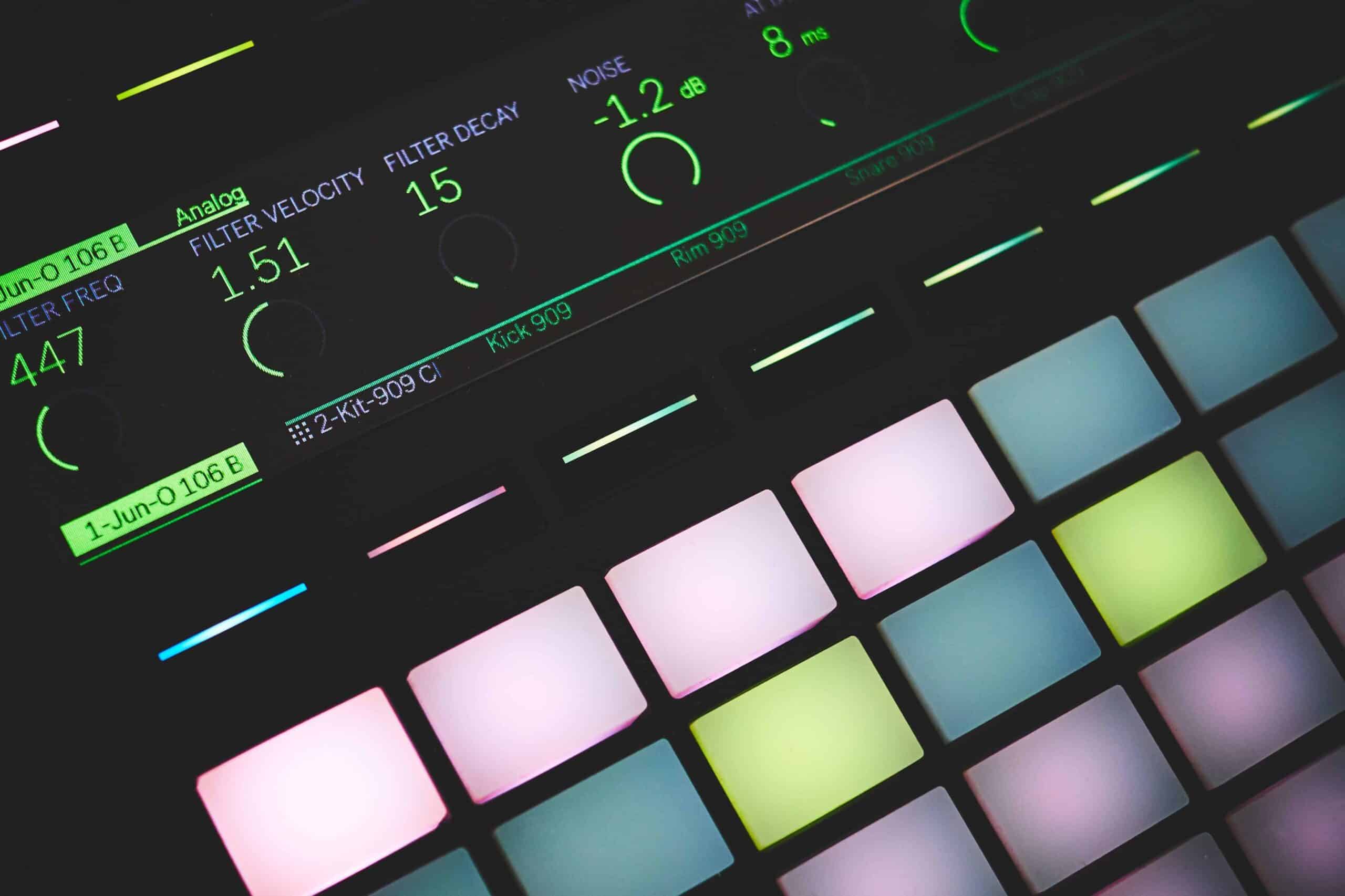 Ableton Push 2 Review: An All-in-One MIDI Controller - Produce