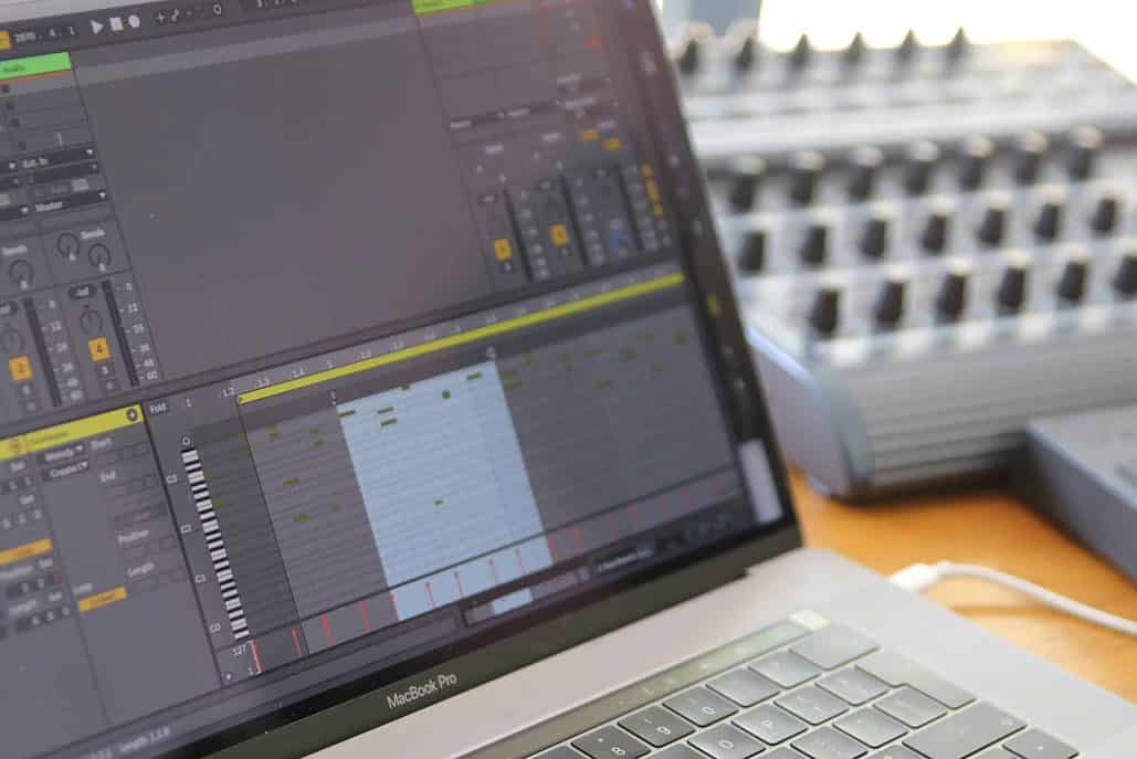 how to install ableton live 9.6